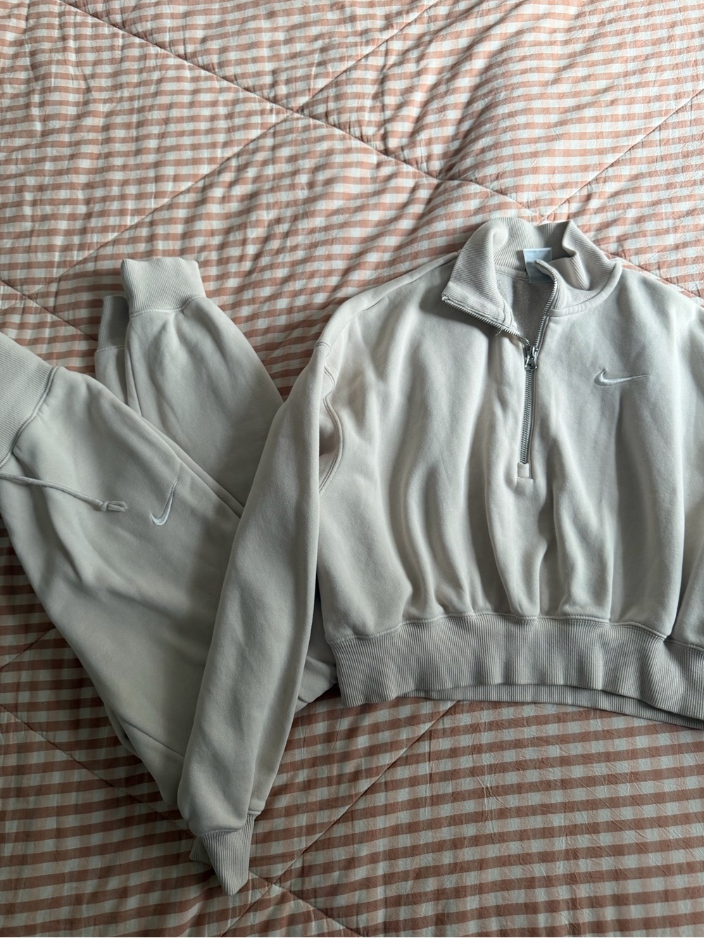 Nike Cream Half-Zip Sweatshirt and Joggers Set